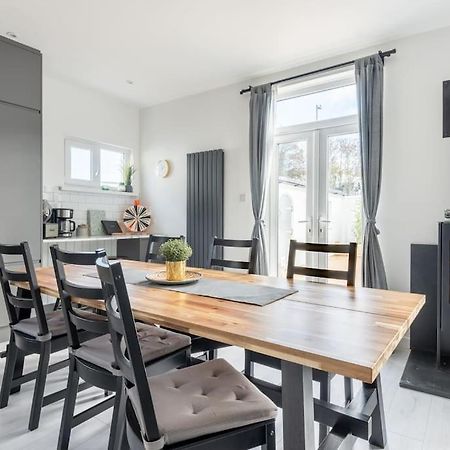 Spacious, Modern Home, Central Newquay W/ Parking Экстерьер фото